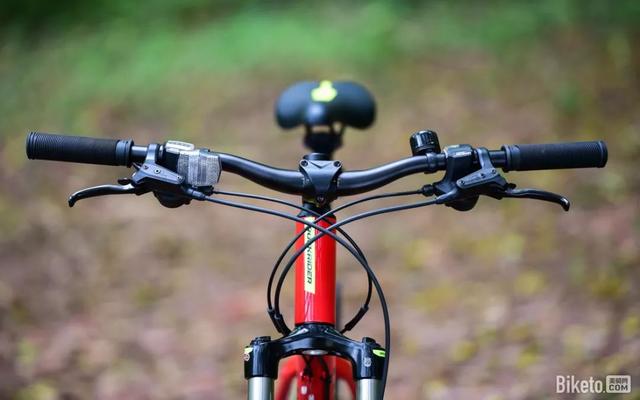 迪卡侬ROCKRIDER ST540 山地车评测