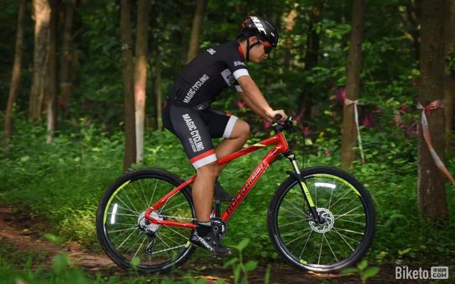 迪卡侬ROCKRIDER ST540 山地车评测