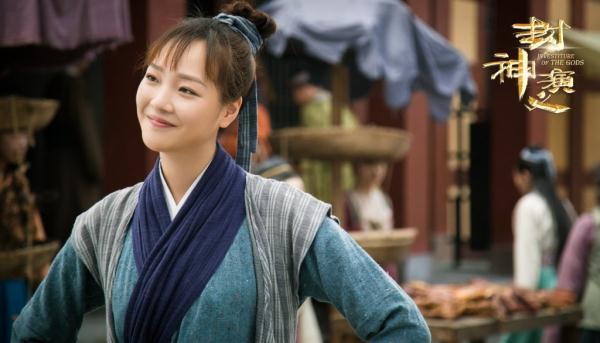 天乩之白蛇传说县老爷的扮演者是谁（封神演义中的小娥）