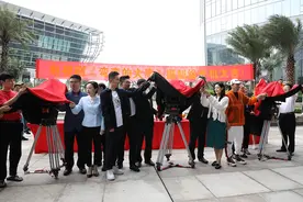 特稿 | 曾经云集成龙、张曼玉等百位明星，珠海能否再圆电影梦？图片