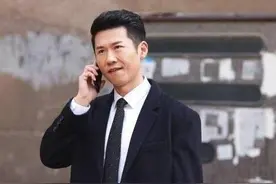 《因法之名》角色太“嘚瑟”  王骁：很多细节都是我加上去的视频封面