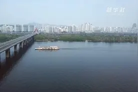 ”江南style“来源于哪里呢？视频封面