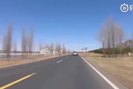 塞罕坝有人穿消防服收过路费 官方：个别扑火队员所为