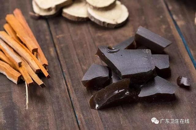 小孩吃阿胶会性早熟吗 小孩吃阿胶会性早熟吗怎么办 小孩吃阿胶会性早熟吗 小孩吃阿胶会性早熟吗怎么办