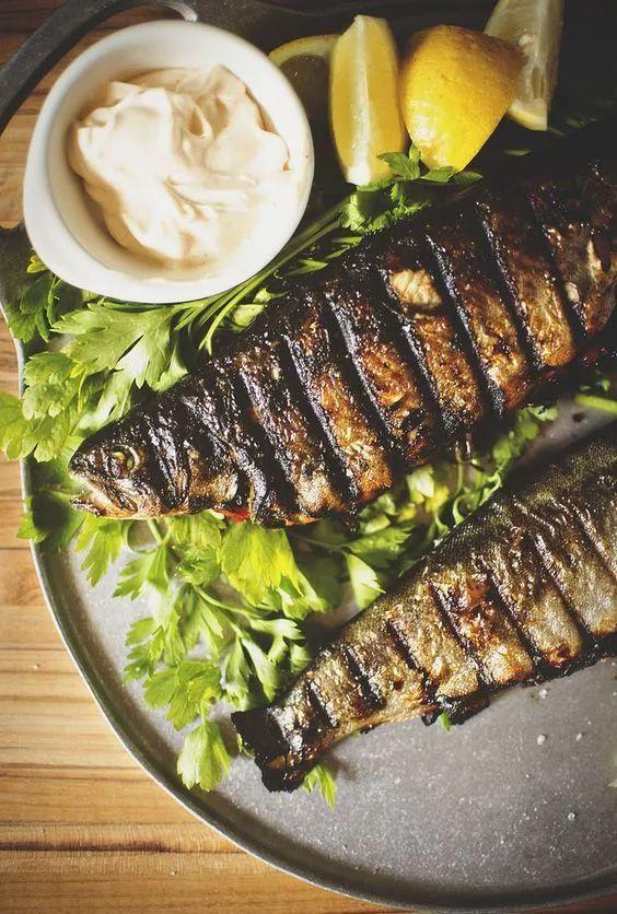 与花胶一样营养的食品 与花胶一样营养的食品叫什么