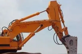 社会大观 | 盗窃工程车液压破碎锤，引来牢狱之灾图片