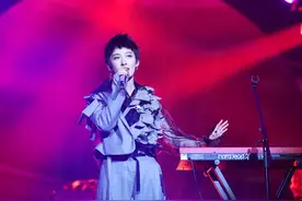 对话曾轶可：10年，重新认识“绵羊音”女孩图片