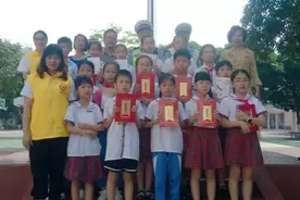 颁奖啦！这些创意交通安全手抄报，等你来点赞！图片