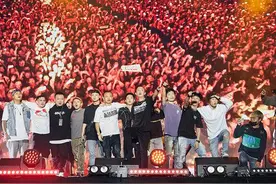 新青年？江小白的真实朋友圈图片