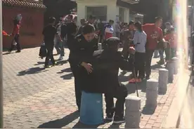 市场秩序，“管”与“输”相结合图片