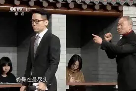 古代考试场景现场还原，上厕所还要士兵带刀跟随，有生命危险