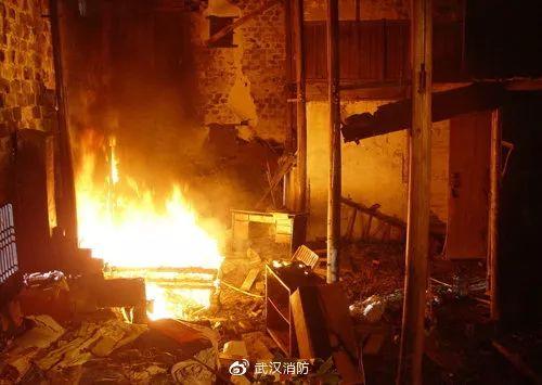 【火线警示录】“4.15”东湖新技术开辟区豹澥小区火灾(三)