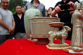 开窑啦！千年青瓷重焕生机视频封面