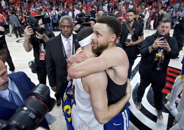 篮球——NBA：勇士队夺得西部冠军