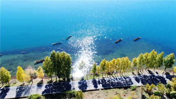 仙境般的泸沽湖 五月必去打卡之地