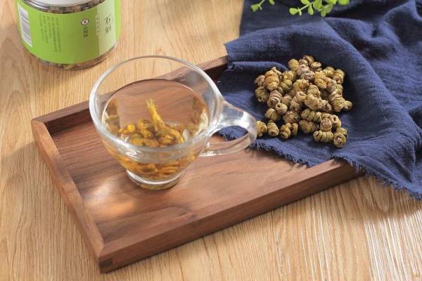 铁皮石斛的功效与作用及食用方法 2026年铁皮石斛作用和功效