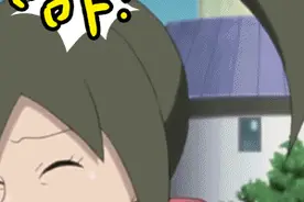 街头惊现“愤怒的小鸟”，只啄黑衣男子！原因令人唏嘘…图片