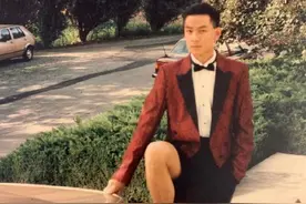 大众脸？吴彦祖18岁青涩照被指撞脸释小龙刘恺威图片