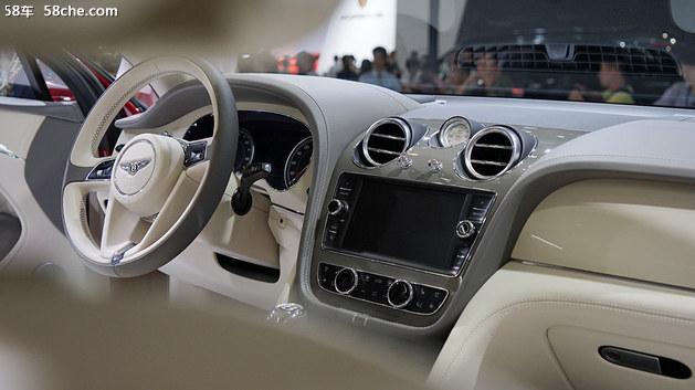 最便宜的宾利来了，添越PHEV售价 219.7万