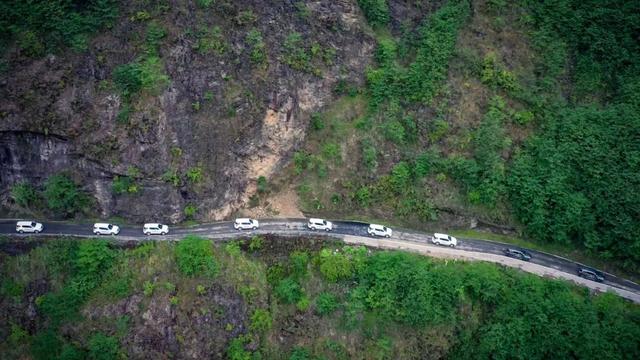 牧行藏彝（二.1）：灵与肉的传奇密码镌刻民族之谜