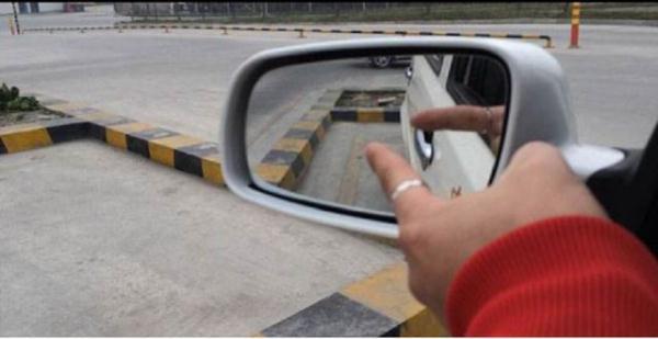 驾考科二倒车入库技巧和看点（倒车入库技巧）