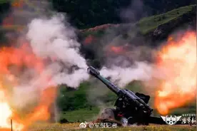 “战神”怒吼！看高原炮兵实弹射击精彩瞬间图片