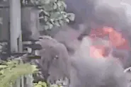 青蕉拍客 | 惊险！成都犀浦发生火灾 现场拖出煤气罐 火已扑灭视频封面