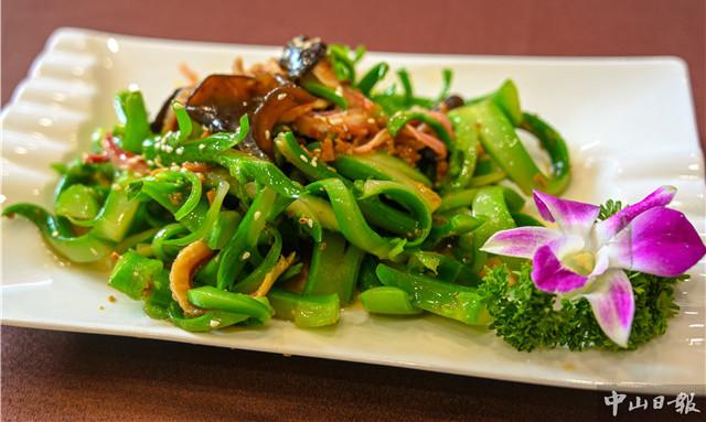 花胶煮北极贝裙 花胶贝柱汤