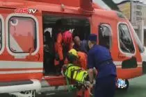 直击广东河源水灾空中救援通道 直升机运送伤员和物资视频封面