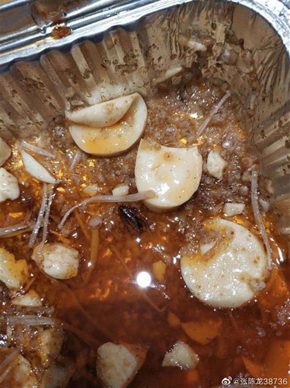吃饭有蟑螂怎么要求赔偿（豆腐里吃出蟑螂）
