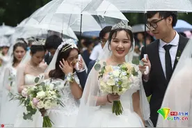 毕业不分手！北京理工大学15对毕业生参加校园集体婚礼图片