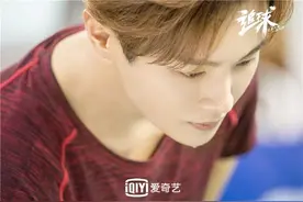 《追球》李汶翰“柠檬精”附体 张智尧阿拉蕾雨中飙戏图片