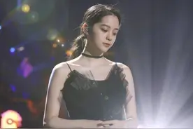 欧阳娜娜自曝被帅哥搭讪，留电话后下一行为让人笑喷，反应超真实图片