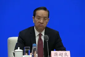 湖北省委书记：武汉光谷光线光纤占据全球25%的市场份额视频封面