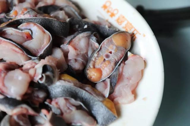 饱尝千秋百味，不如大鲵美味