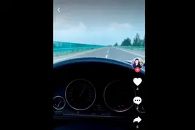 男子飙车至220km/h发抖音炫耀，结果……视频封面