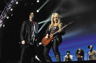 传奇续写，也放大了“身边人”人性的隐秘