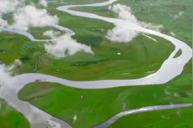 中国治水人：在最大的沙漠边守护最长的河视频封面