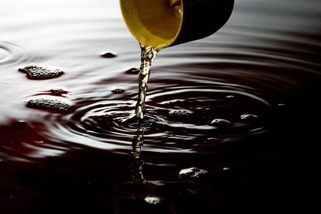 「提醒」生抽老抽酱油味极鲜…竟有这么多区别！以前都用错了