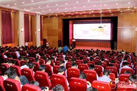 思利及人 爱洒陇原 为40名有志学子圆梦——兰州石化职业技术学院“思利及人助学圆梦班”毕业典礼举行图片