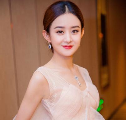 网友评选四位没整过容的明星，颜值都是纯天然，迪丽热巴上榜