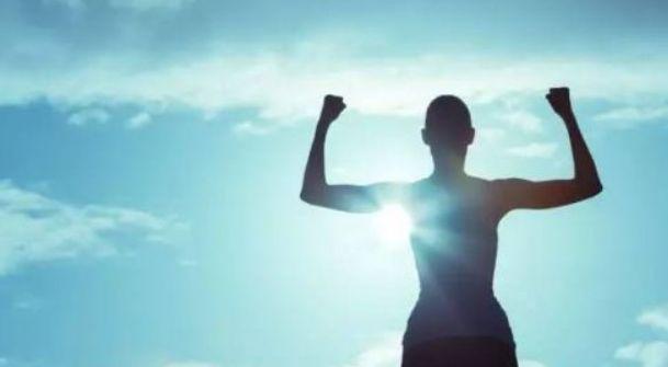 肝好命才好，抽烟喝酒每次吃几粒，100天还你“肝”净的肝脏