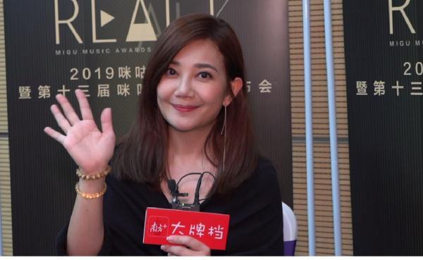 梁静茹给你的勇气是什么梗（梁静茹感谢制造出勇气梗的人 我会将情歌坚持到底）