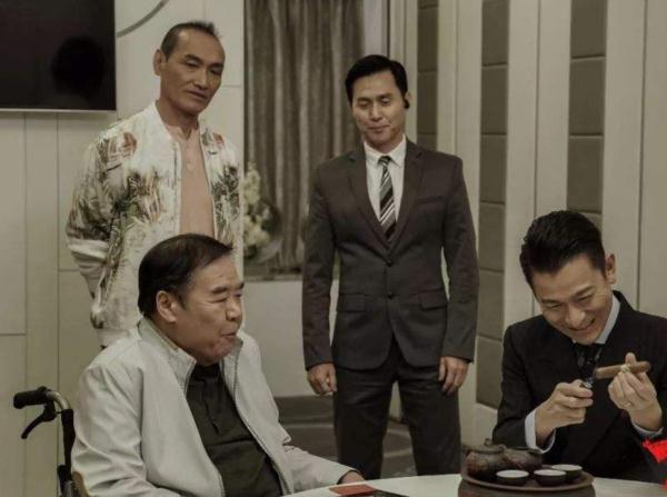 《扫毒2》剧情引人深思，击中一个“现实”却没给出正确答案