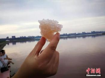 美翻了！“中国死海”山西运城盐湖变身“调色盘”