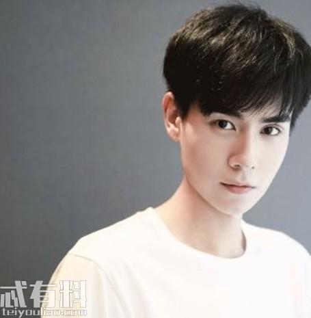 亲爱的热爱的吴白角色简介（亲爱的热爱的吴白扮演者是谁吴白结局如何和谁在一起了）