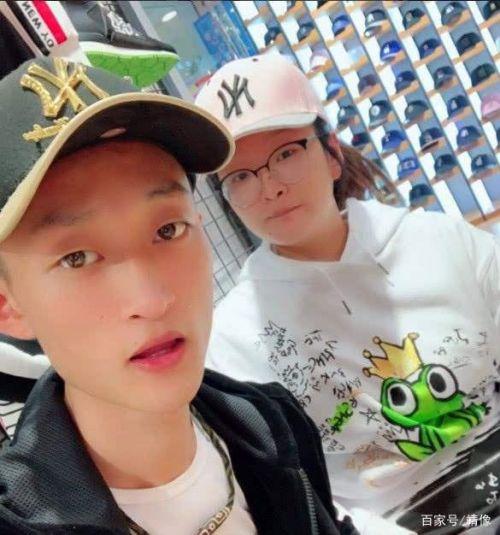 法官宣布:被告人孟凡斌,王婧通过网络不正当手段进行诈骗,根据了解