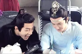 《陈情令》王一博肖战互吹彩虹屁！互相赞美，网友：太可爱了图片