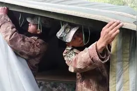 野外宿营,兵哥变身"建筑大师"视频封面