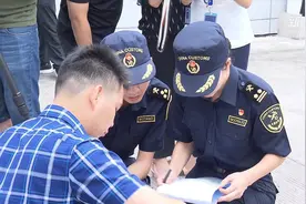 “陆海新通道”首次冷冻海运原箱测试货柜成功抵渝视频封面